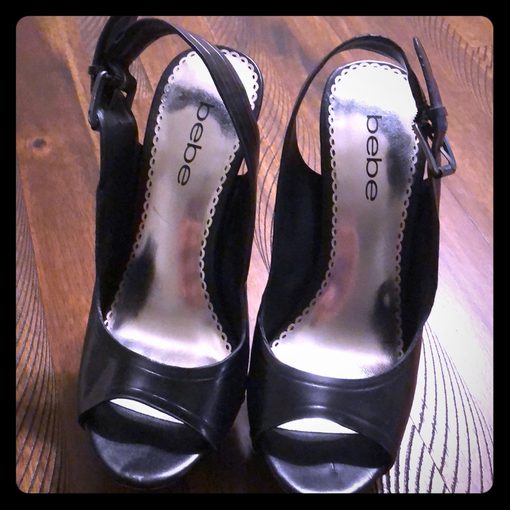 Bebe patent black upper leather open toe pumps